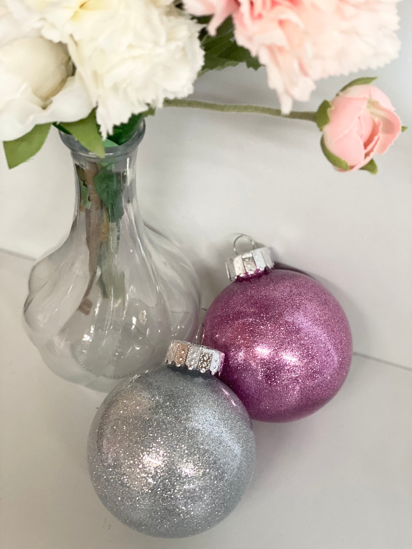 Glitter Bauble - Pink